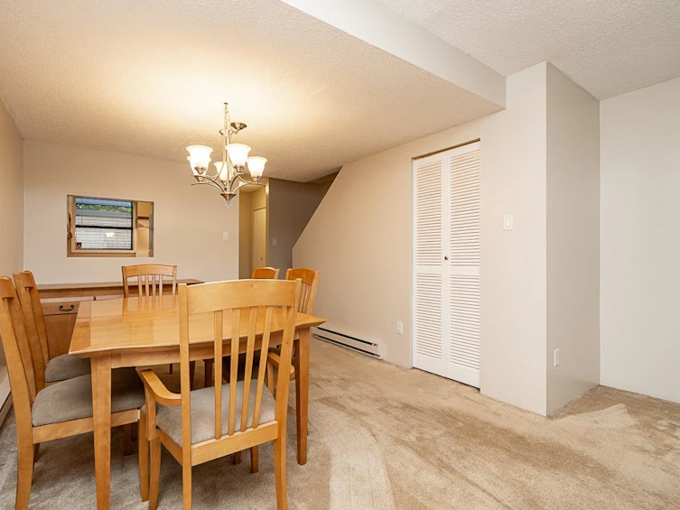 4248 Garden Grove Drive, Burnaby, BC, V5G 4G6 - 4