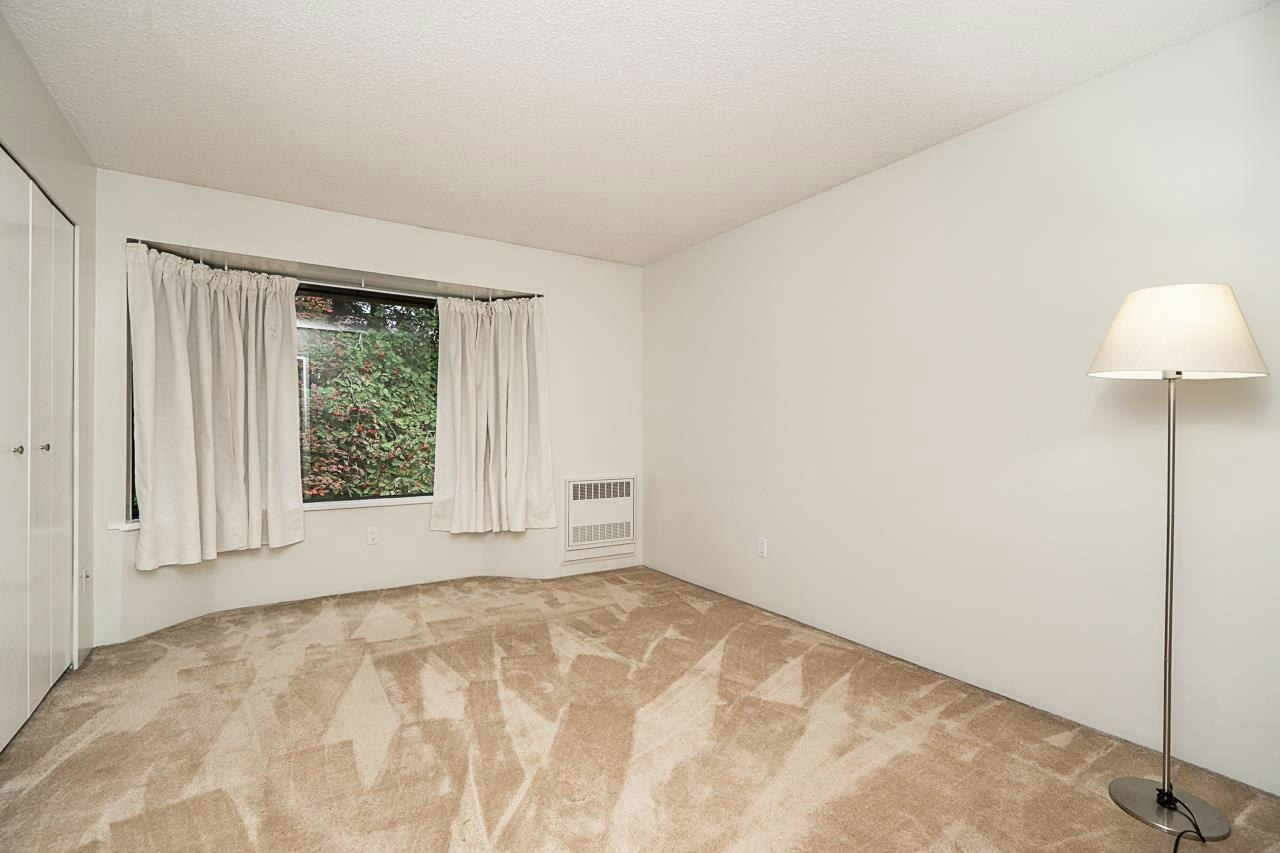 4248 Garden Grove Drive, Burnaby, BC, V5G 4G6 - 12
