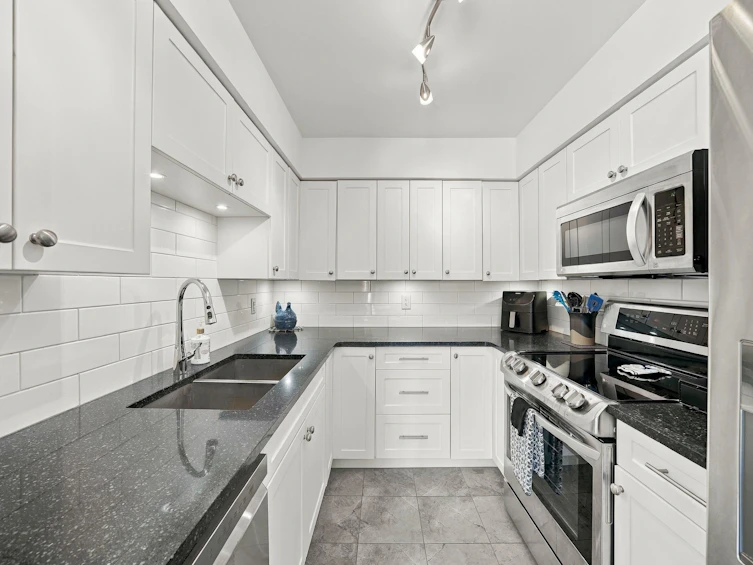 106-14881 Marine Drive, Surrey, BC, V4B 1C2 - 6