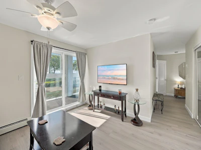106-14881 Marine Drive - 4