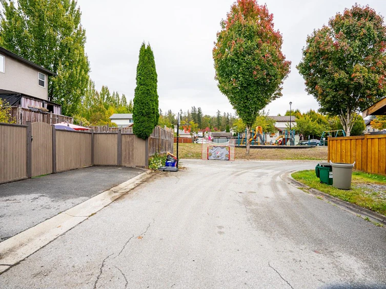24292 102b Avenue, Maple Ridge, BC, V2W 1Y1 - 35