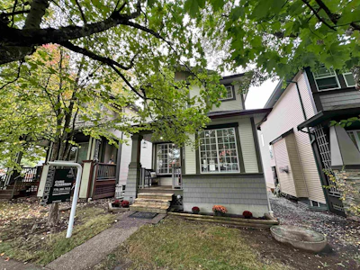 24292 102b Avenue - 2
