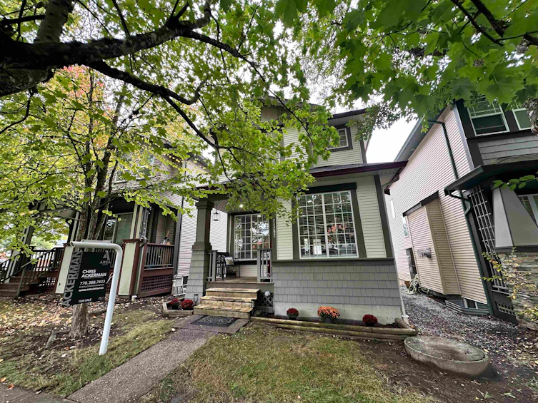 24292 102b Avenue, Maple Ridge, BC, V2W 1Y1 - 3