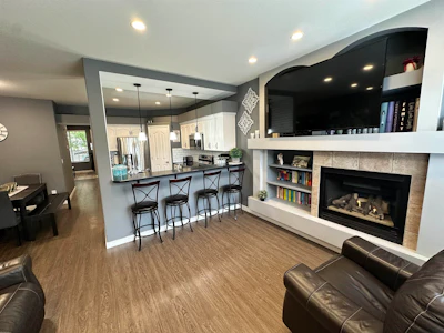 24292 102b Avenue - 5