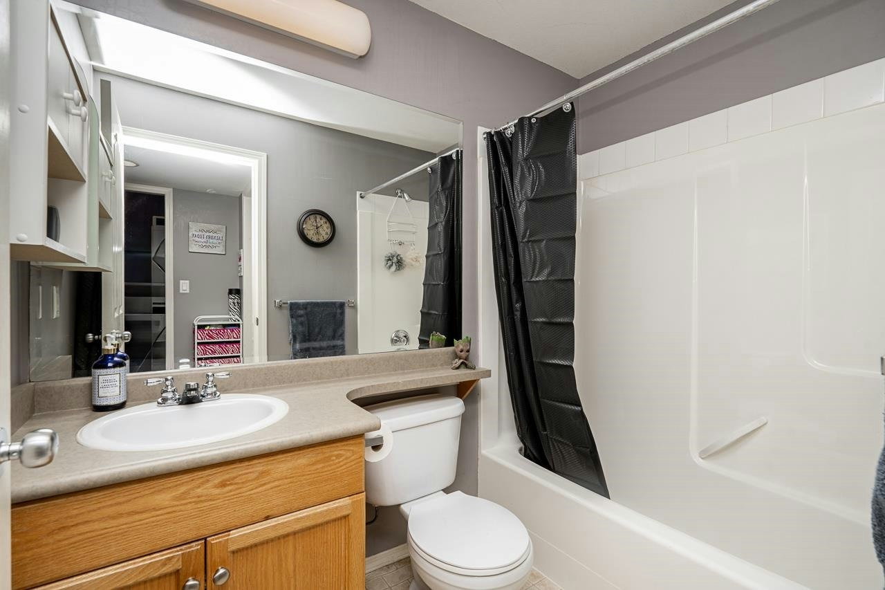 24292 102b Avenue, Maple Ridge, BC, V2W 1Y1 - 25