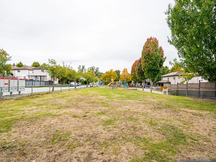 24292 102b Avenue, Maple Ridge, BC, V2W 1Y1 - 38