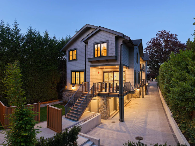 5593 Mackenzie Street, Vancouver, BC, V6N 1H1 - 31