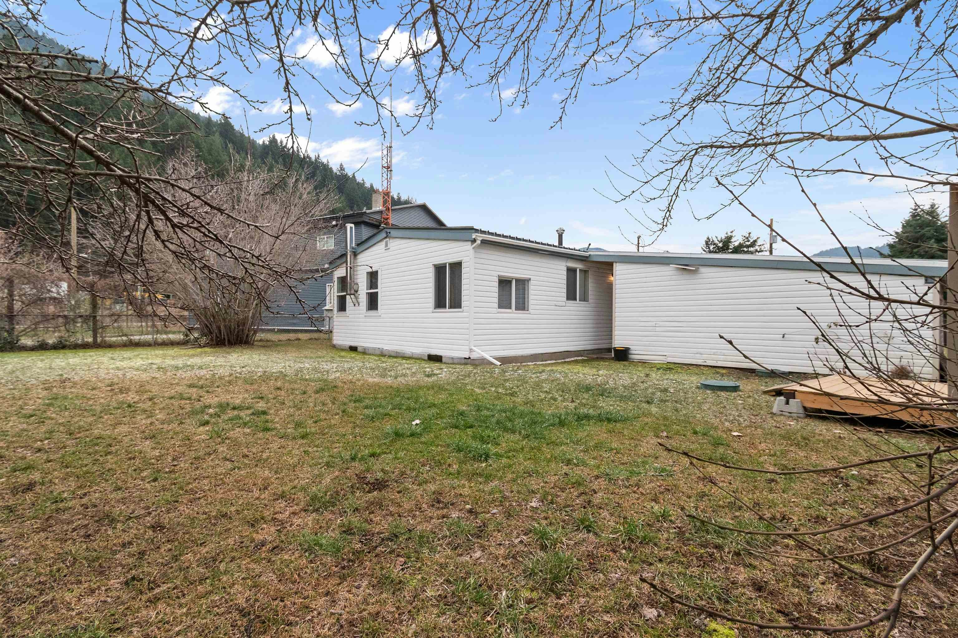 65321 Pine Close, Hope, BC, V0K 1C0 - 29