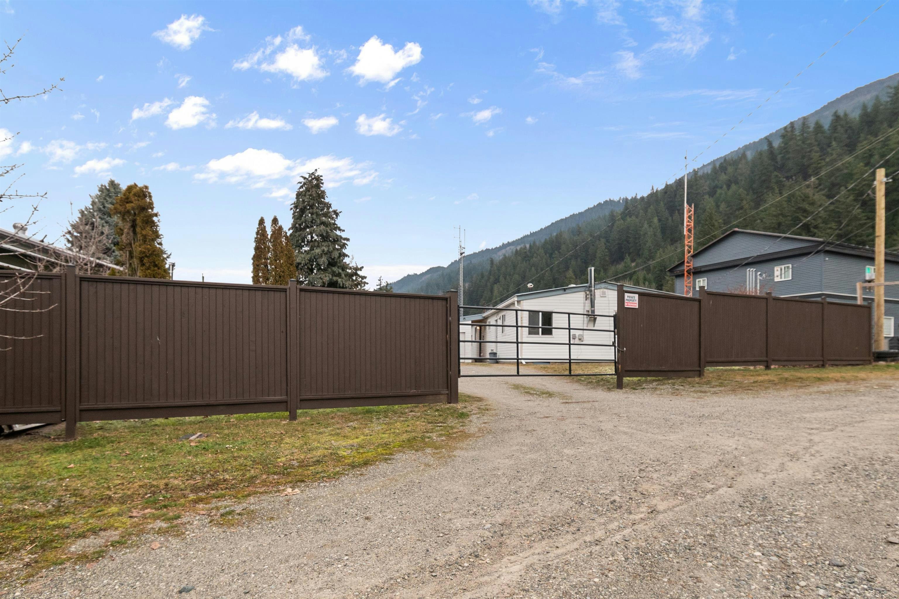 65321 Pine Close, Hope, BC, V0K 1C0 - 35
