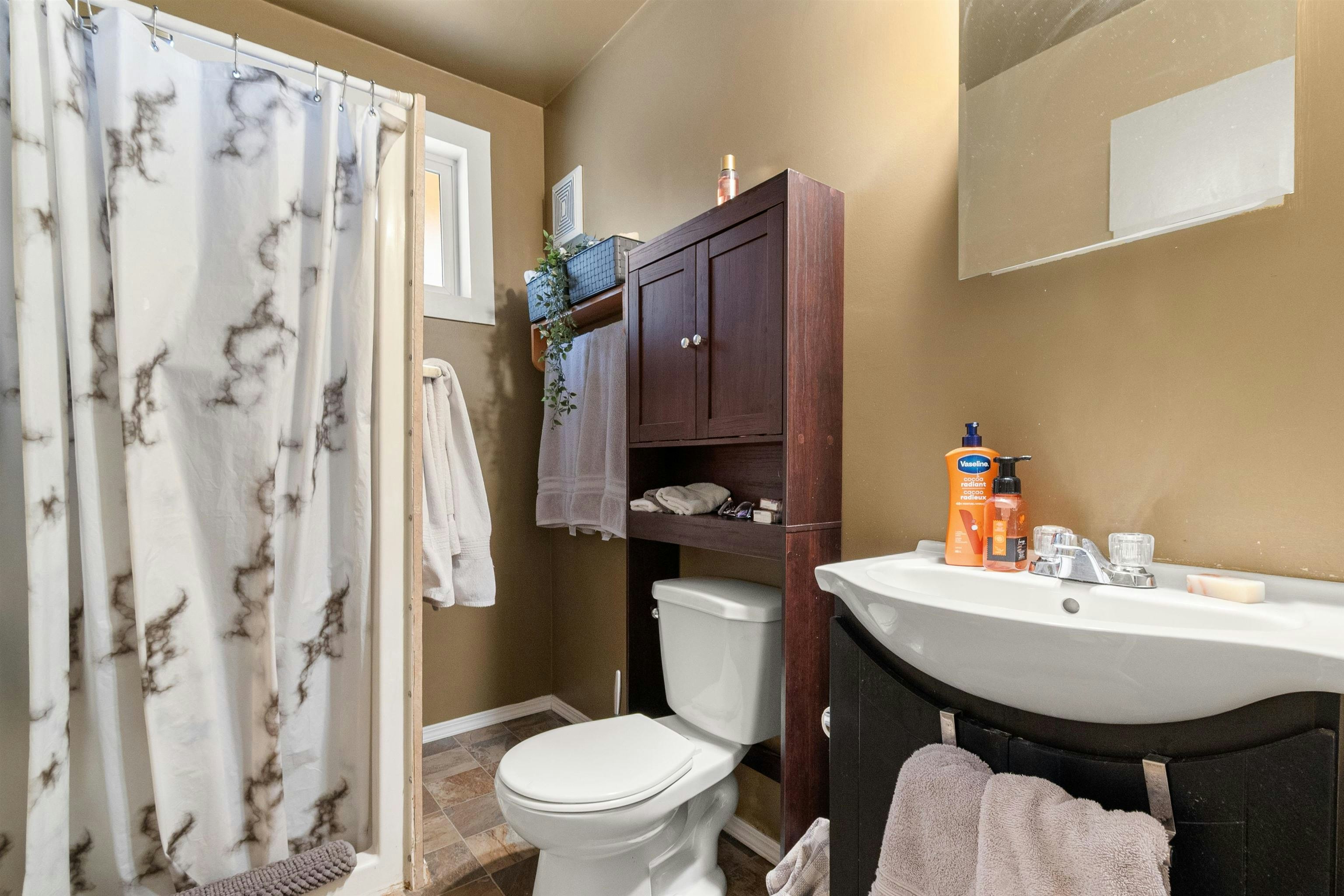 65321 Pine Close, Hope, BC, V0K 1C0 - 16