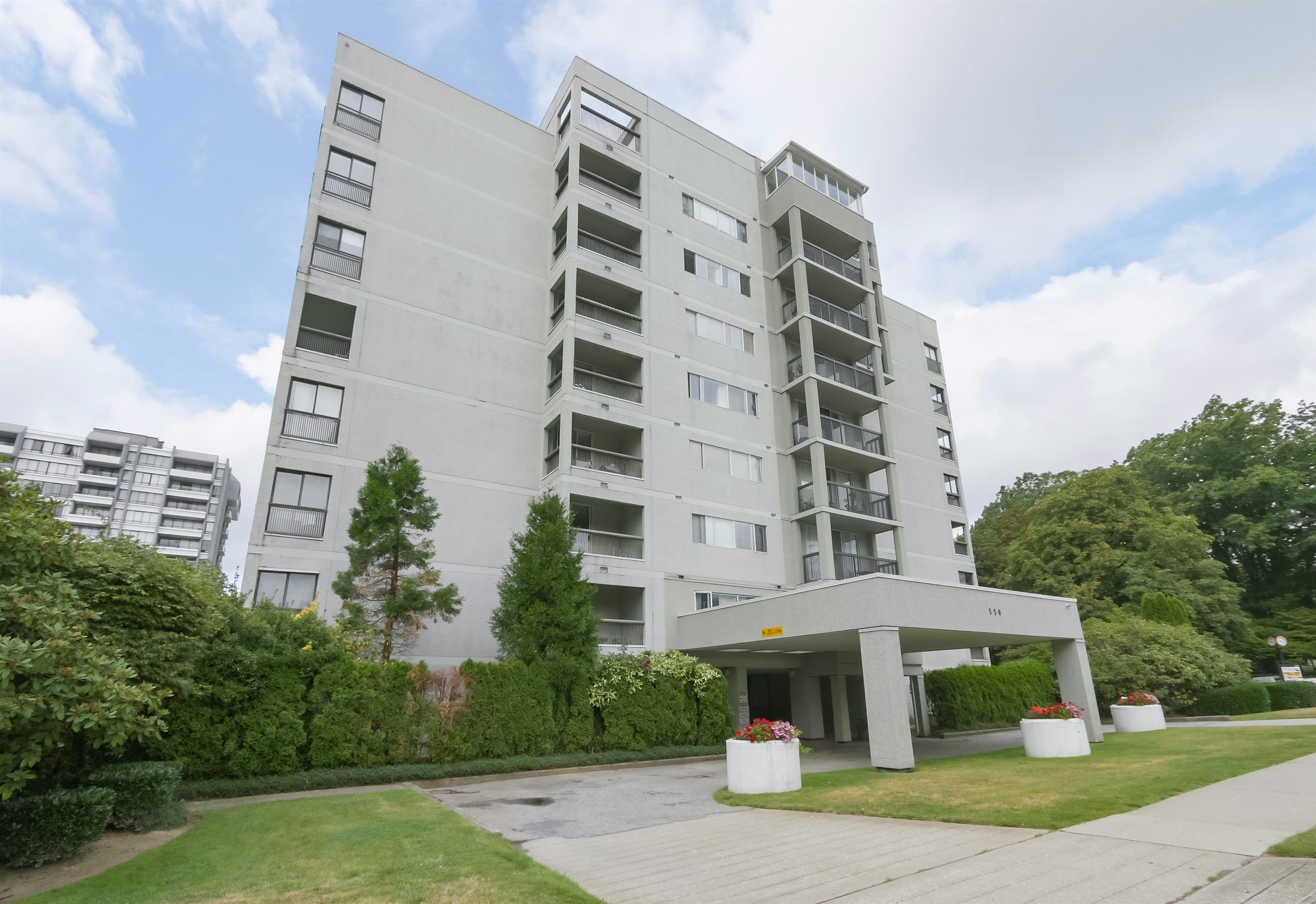 402-550 Eighth Street, New Westminster, BC, V3M 3R9