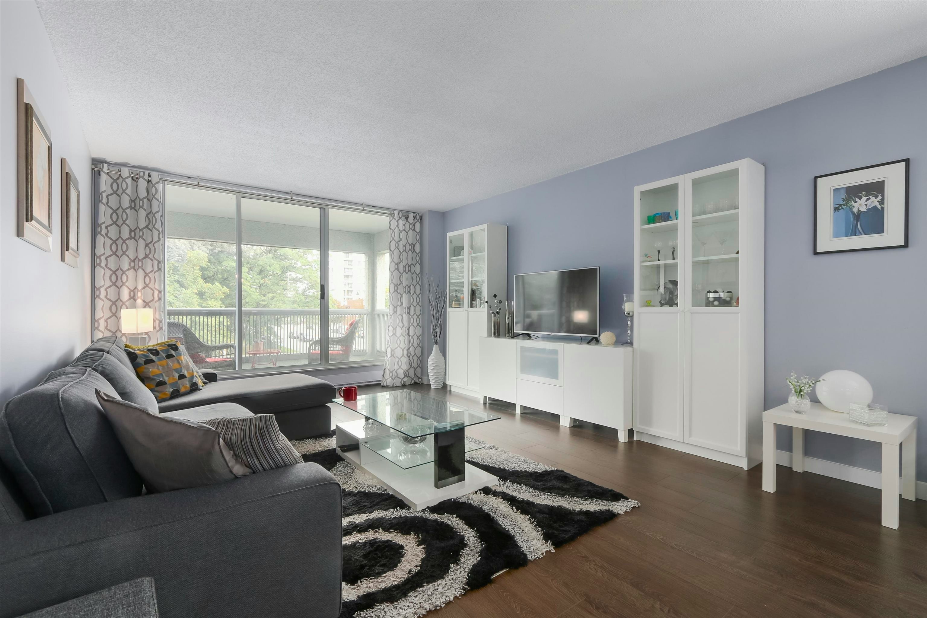 402-550 Eighth Street - 2
