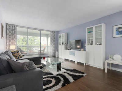 402-550 Eighth Street - 2