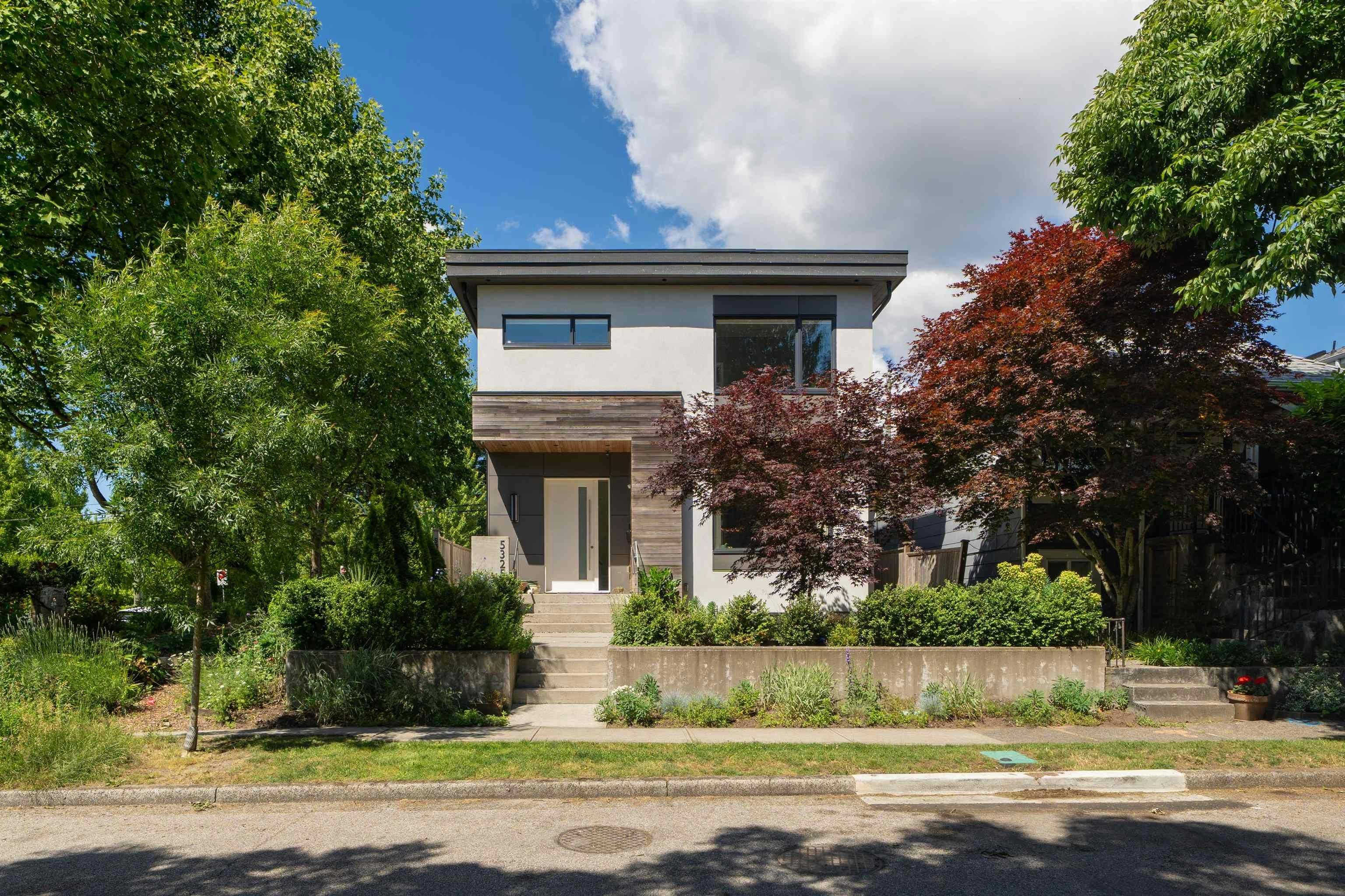 5325 Chester Street, Vancouver, BC, V5W 3B1