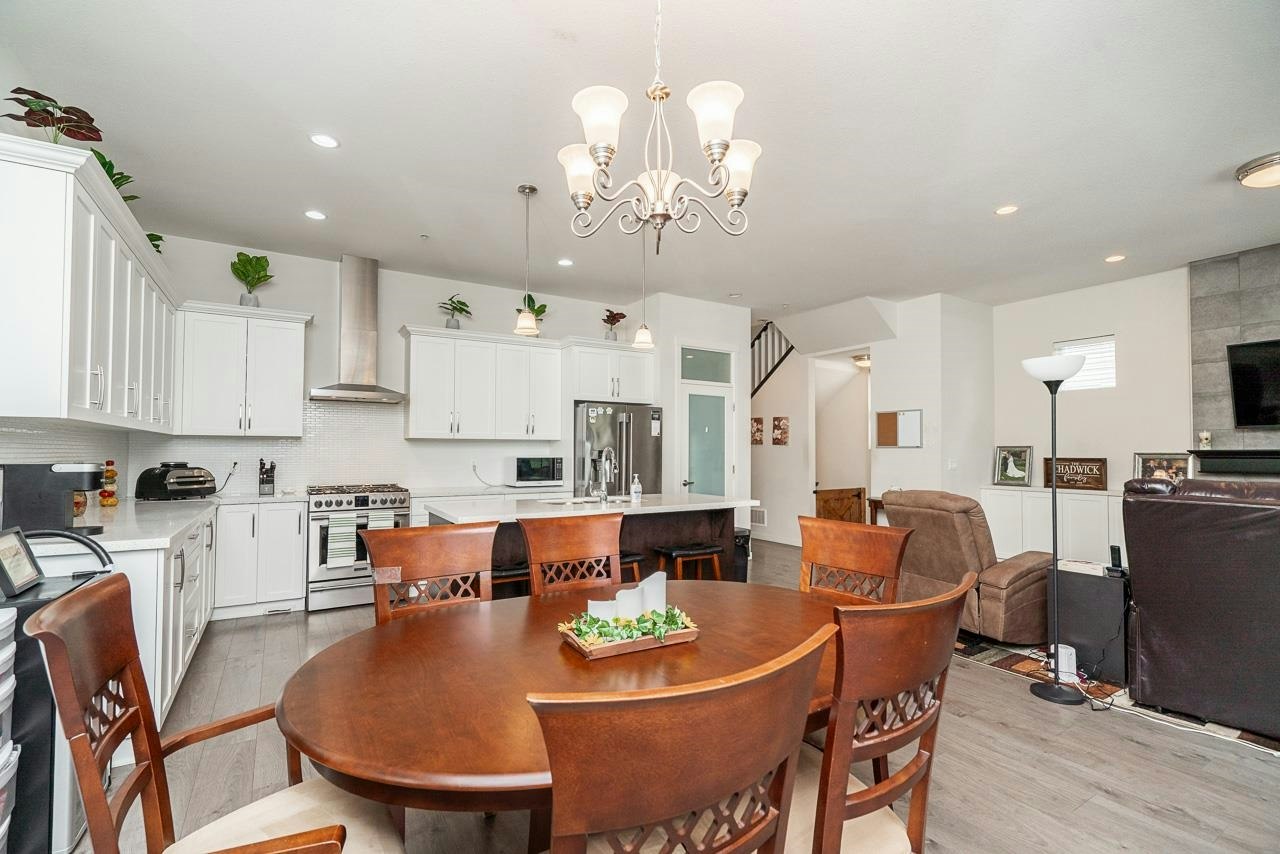 2663 275a Street, Langley, BC, V4W 0C4 - 10