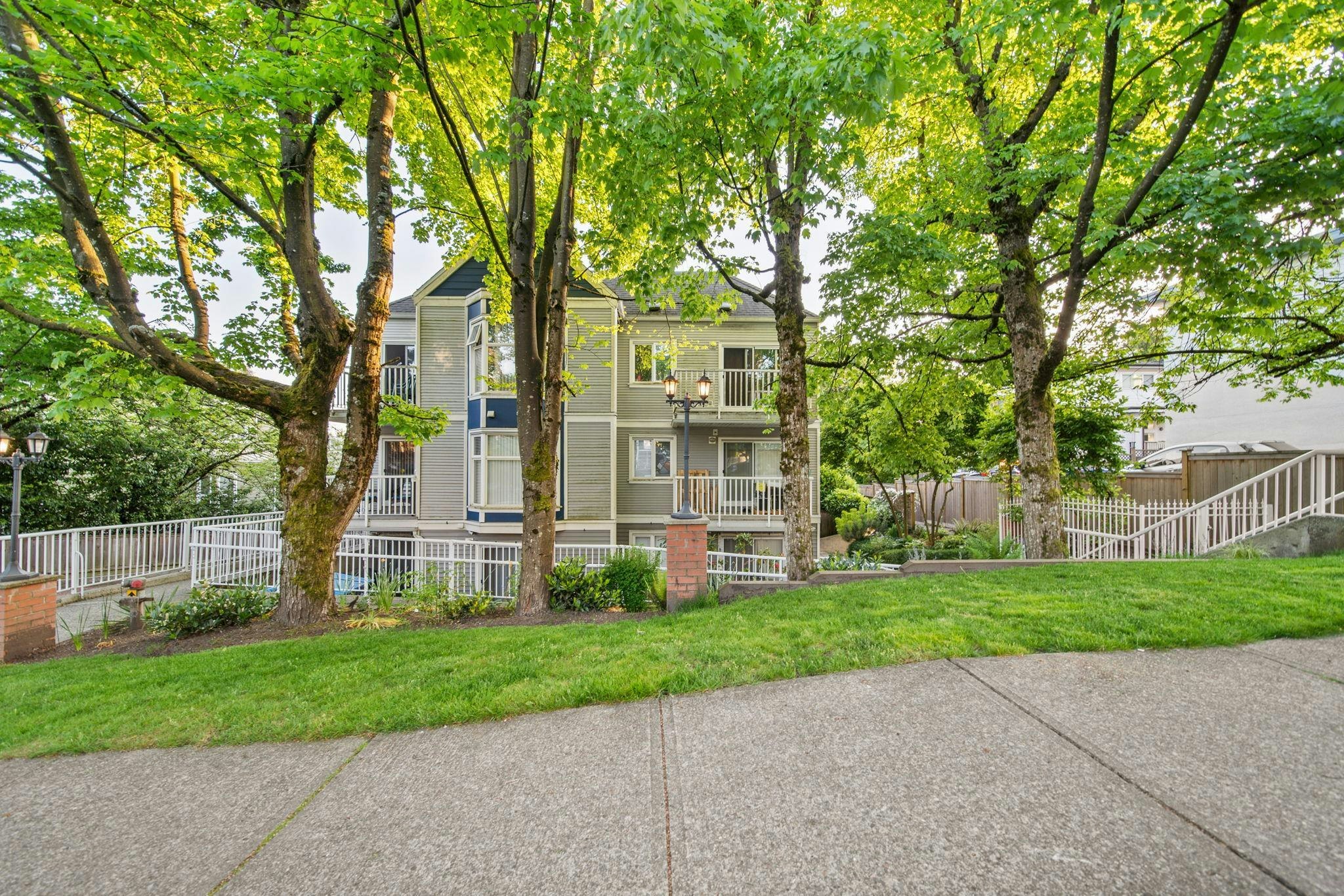 305-526 Thirteenth Street, New Westminster, BC, V3M 4L9 - 23
