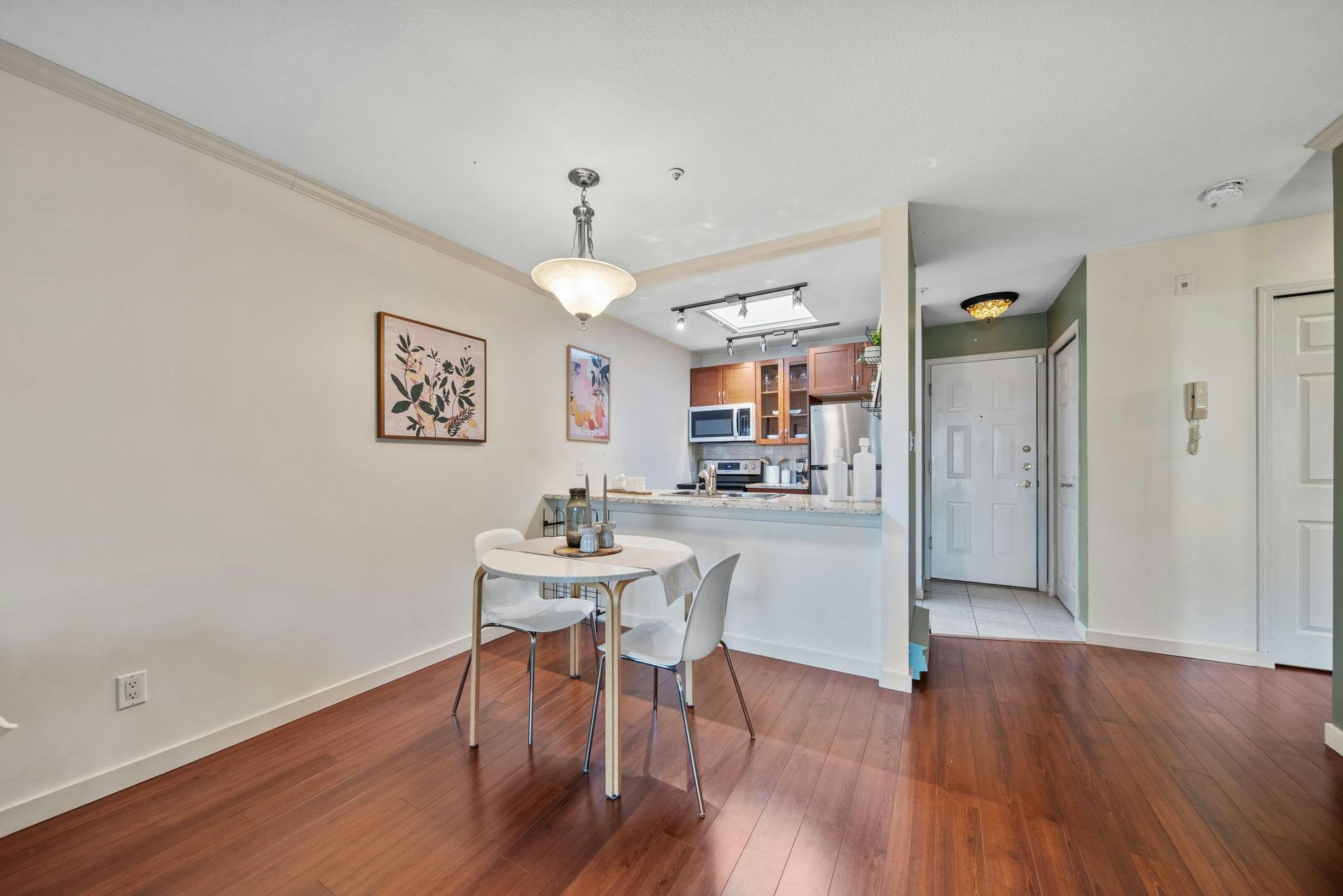 305-526 Thirteenth Street, New Westminster, BC, V3M 4L9 - 7