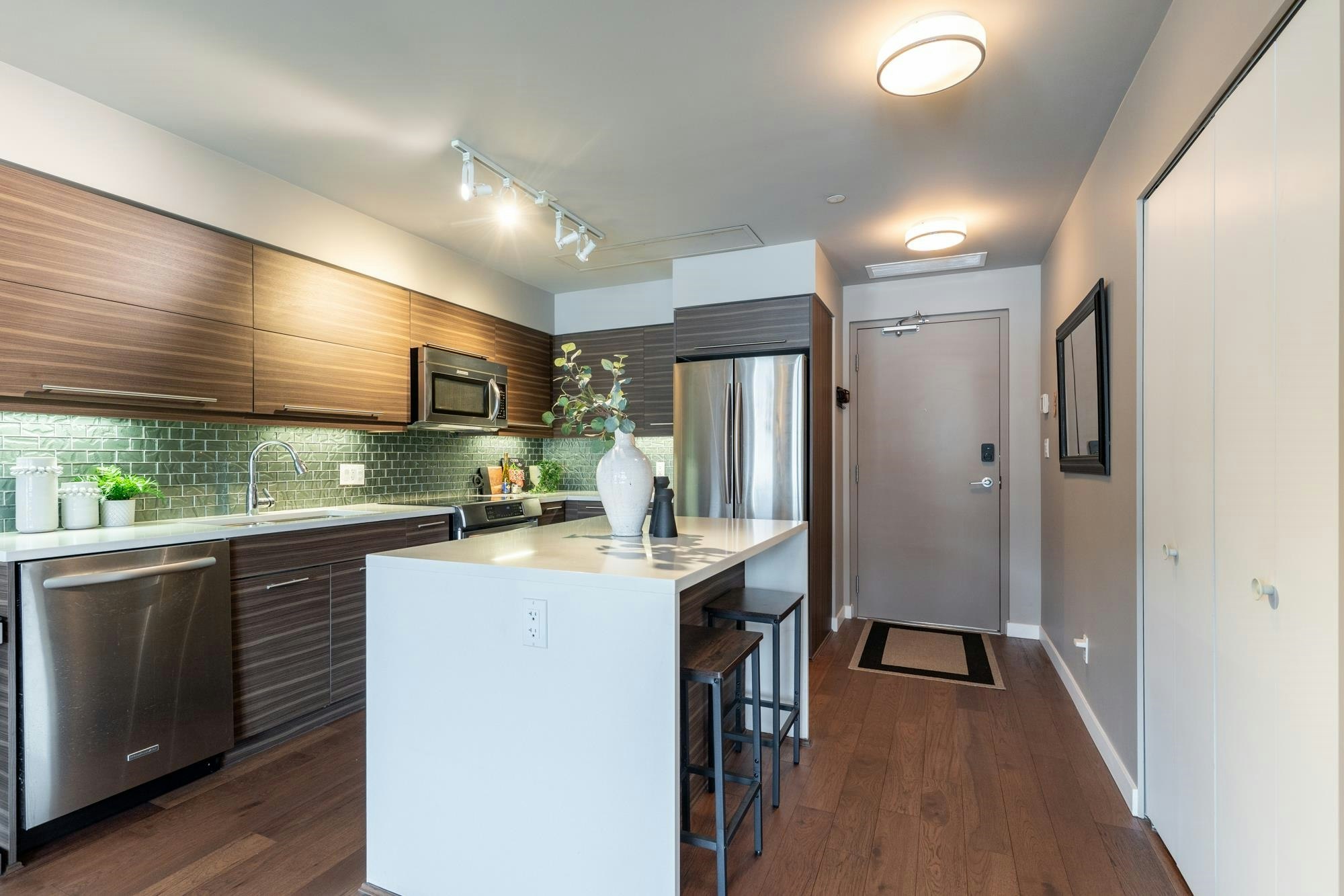 413-317 Bewicke Avenue, North Vancouver, BC, V7M 3E9 - 10