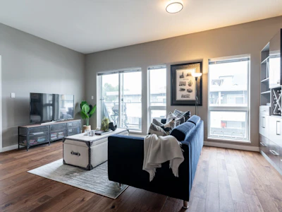 413-317 Bewicke Avenue - 5