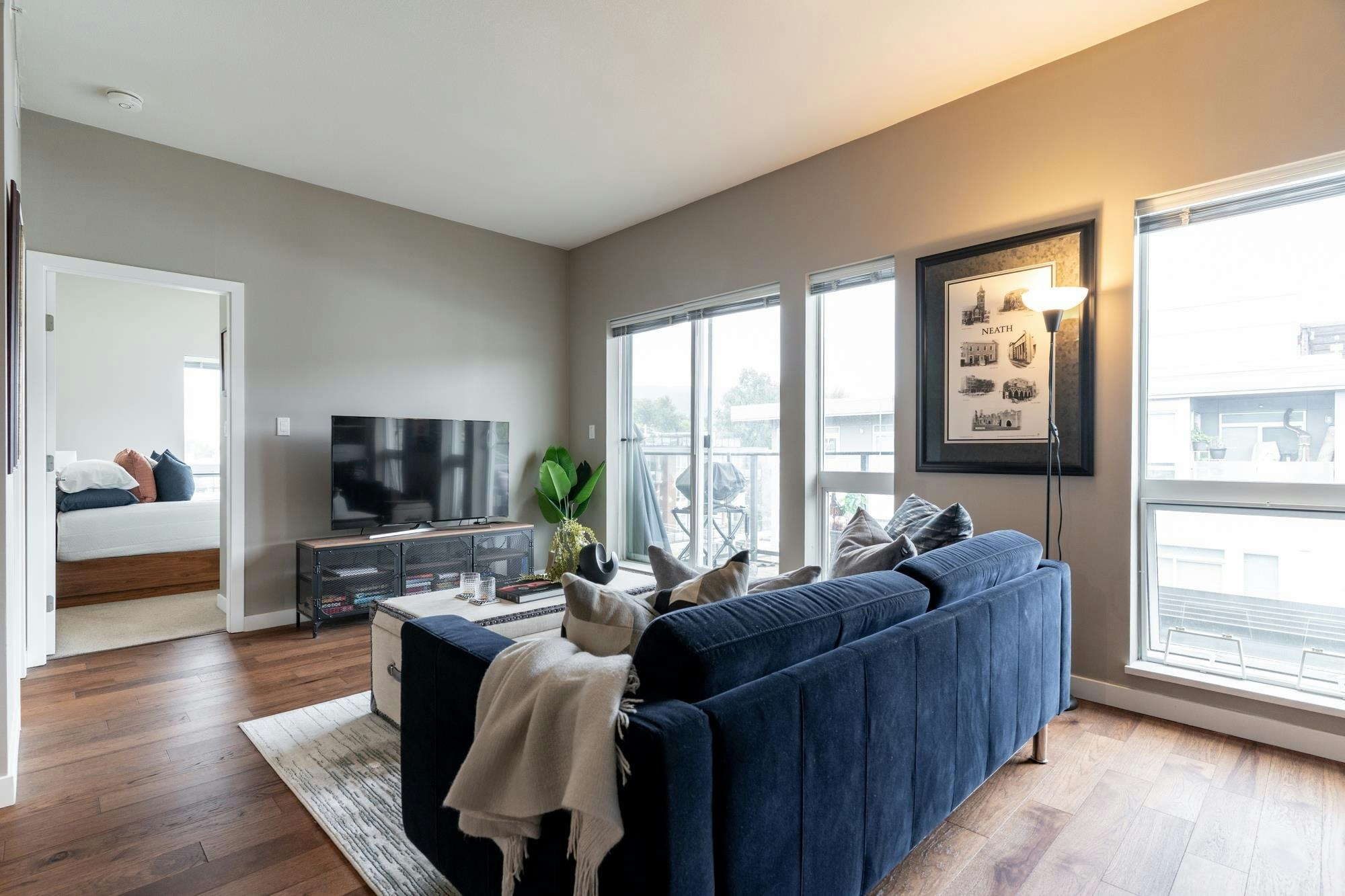 413-317 Bewicke Avenue, North Vancouver, BC, V7M 3E9 - 3