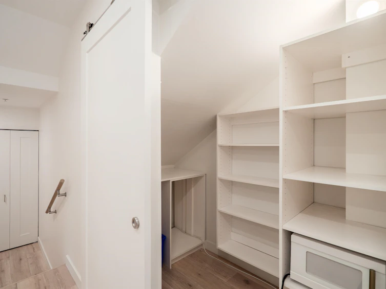 101-562 E 7th Avenue, Vancouver, BC, V5T 1N7 - 8