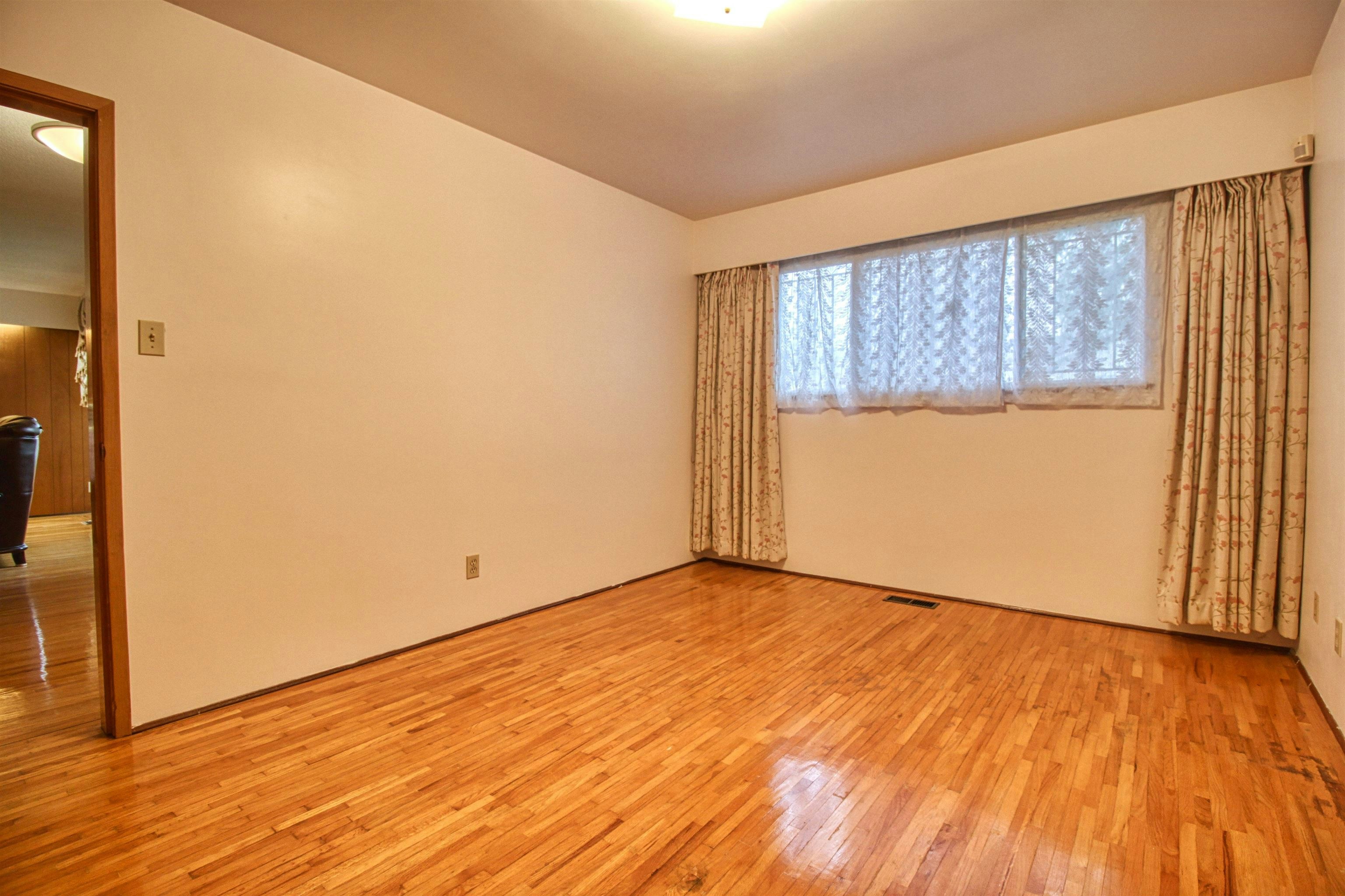 Top-904 E 52nd Avenue, Vancouver, BC, V5X 1H2 - 22