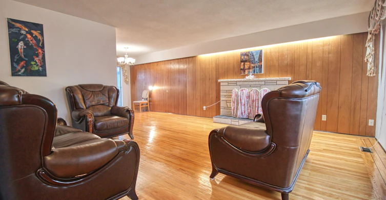 Top-904 E 52nd Avenue, Vancouver, BC, V5X 1H2 - 2