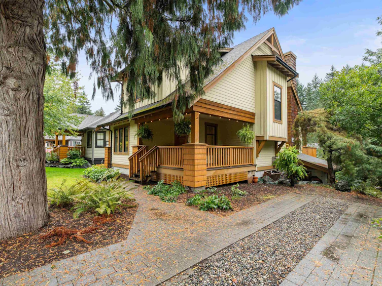 1832 Huckleberry Bend, Cultus Lake, BC, V2R 0E1 - 2