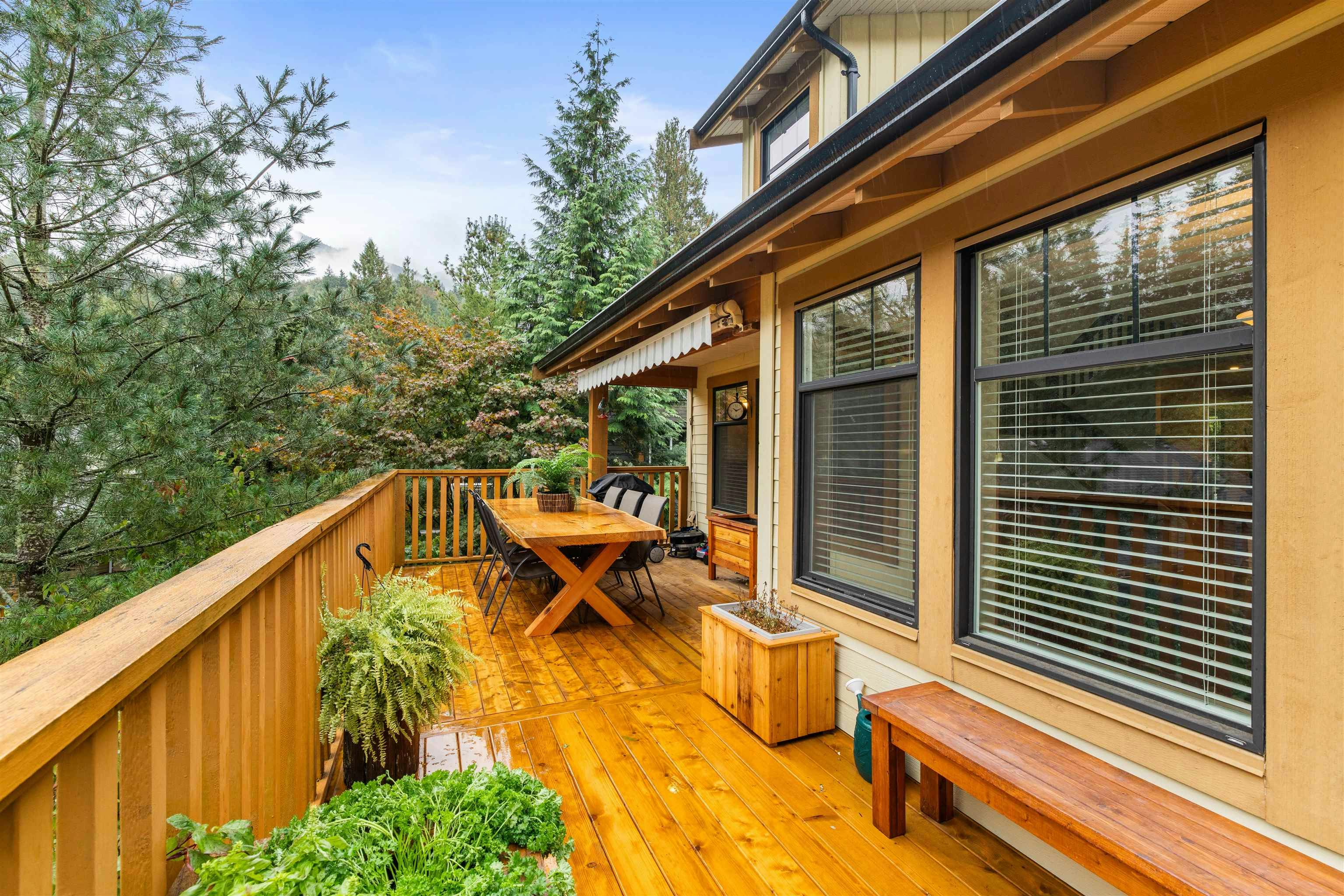 1832 Huckleberry Bend, Cultus Lake, BC, V2R 0E1 - 3