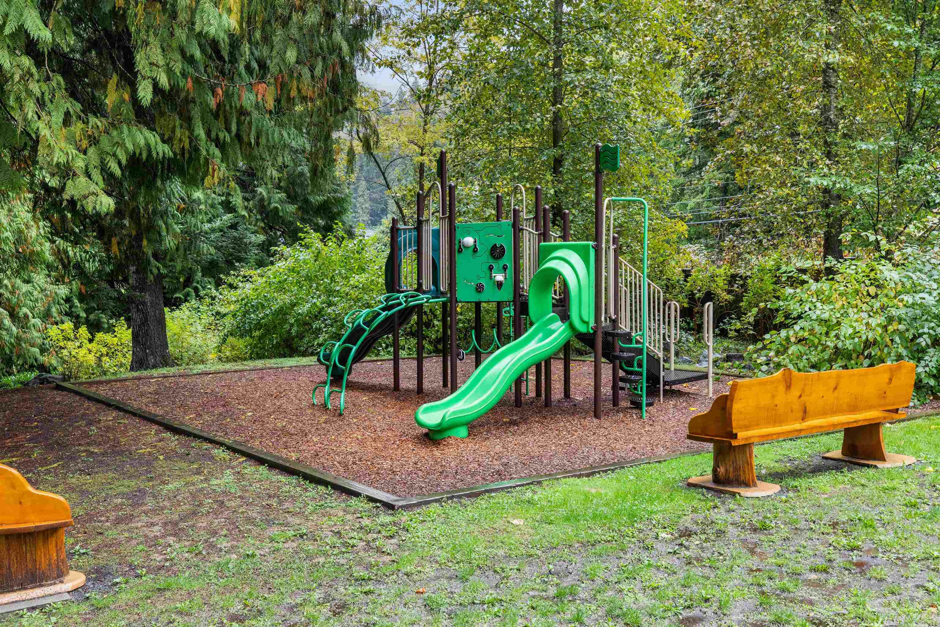 1832 Huckleberry Bend, Cultus Lake, BC, V2R 0E1 - 35