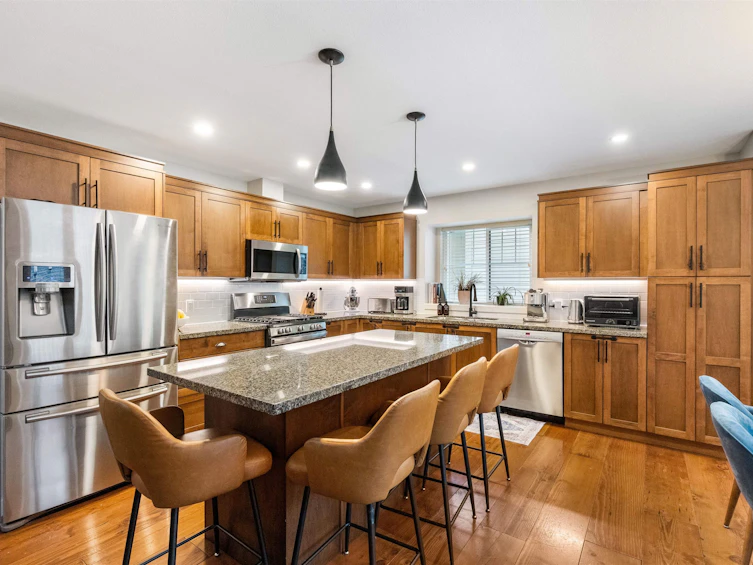 1832 Huckleberry Bend, Cultus Lake, BC, V2R 0E1 - 11