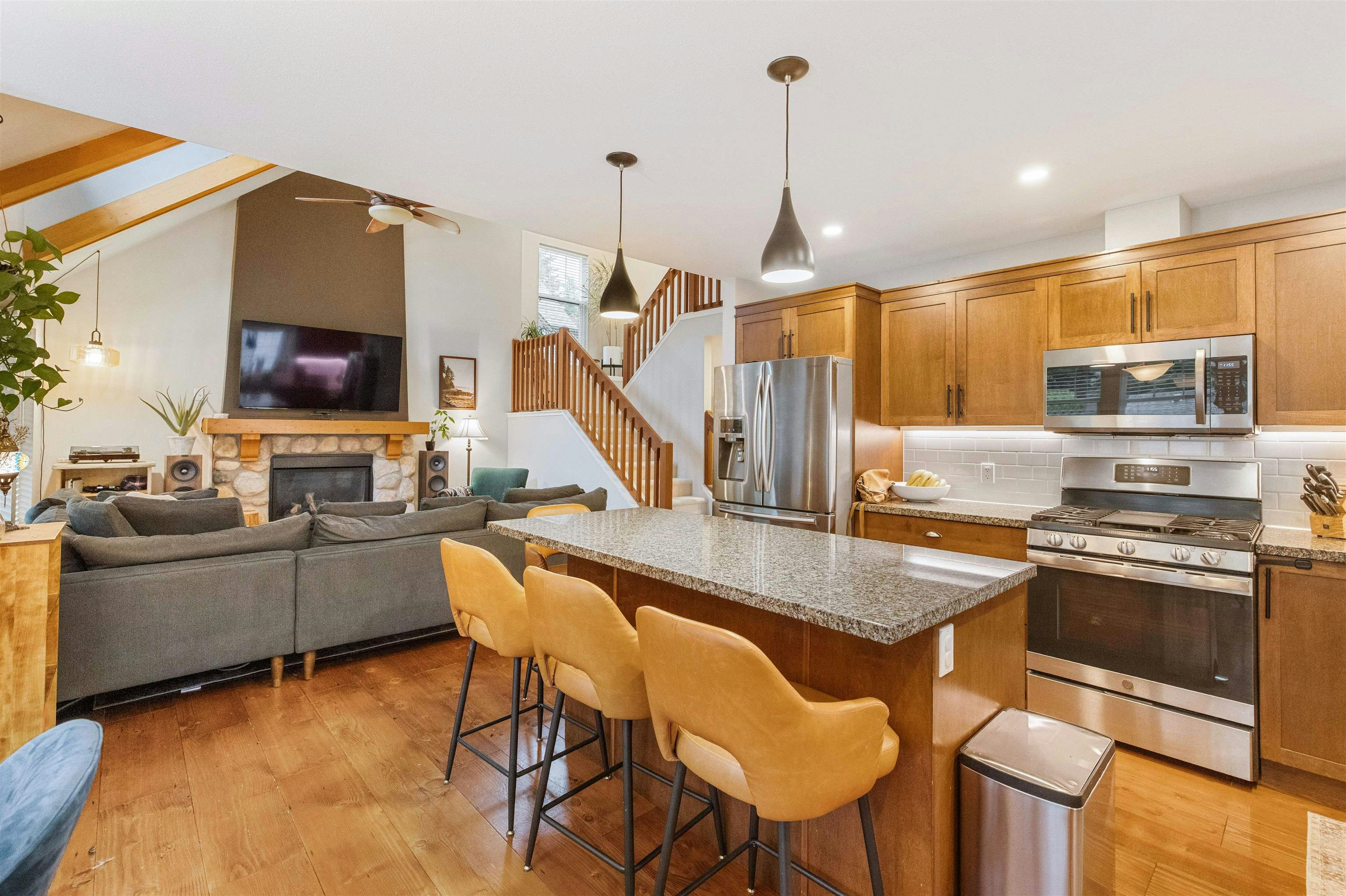 1832 Huckleberry Bend, Cultus Lake, BC, V2R 0E1 - 10