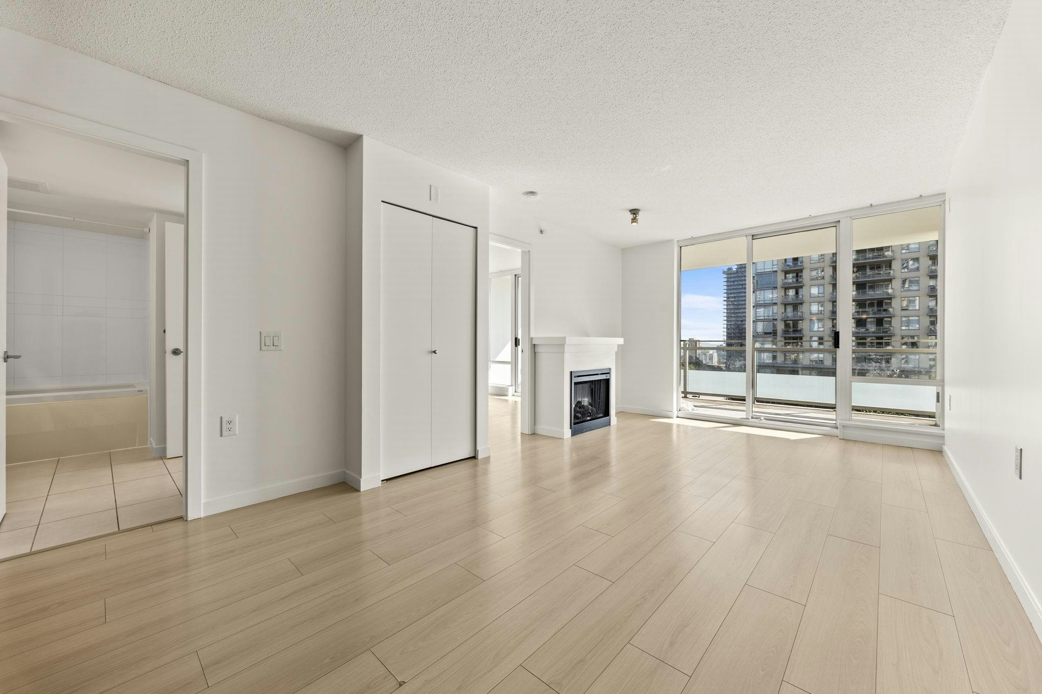 601-9868 Cameron Street, Burnaby, BC, V3J 0A5 - 9