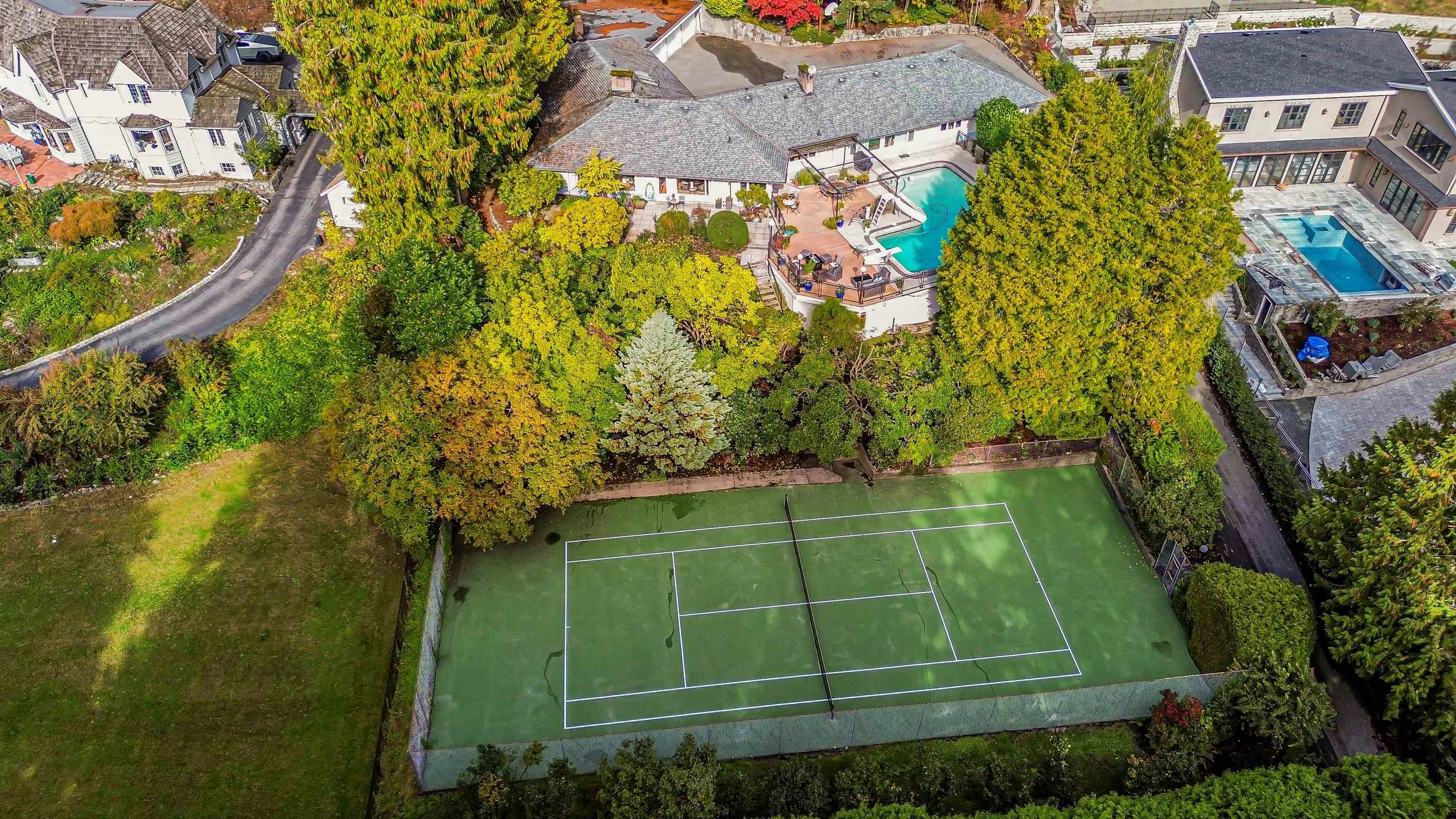 230 Onslow Place, West Vancouver, BC, V7S 1K5