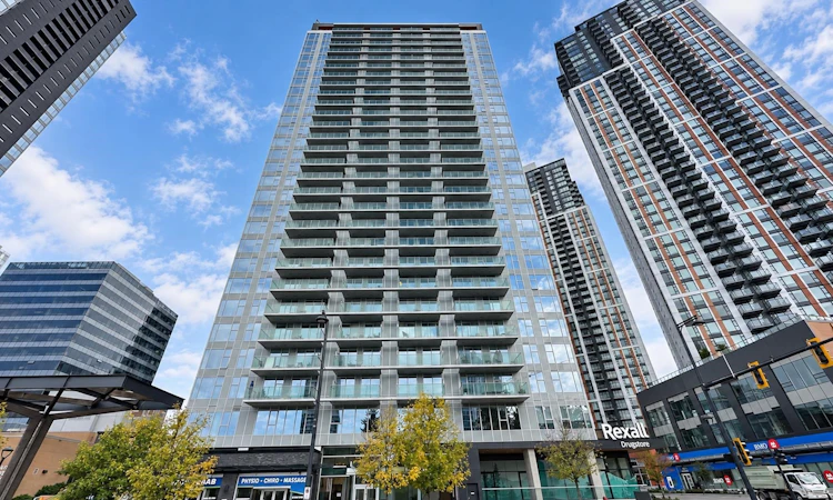 1006-13655 Fraser Highway