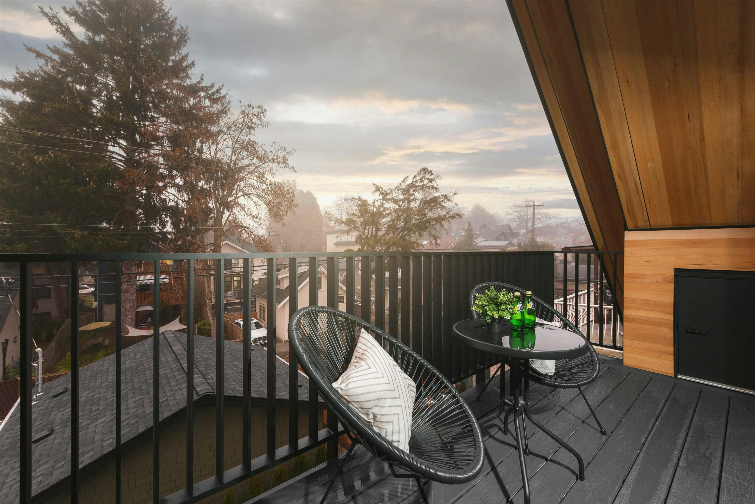 2-2755 W 11th Avenue, Vancouver, BC, V6K 2L8 - 19