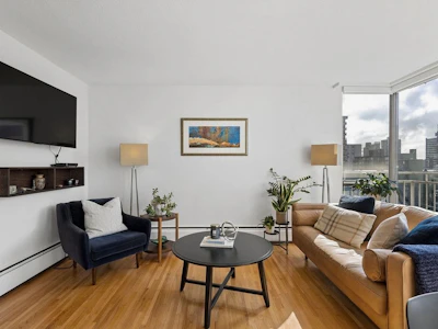607-1250 Burnaby Street - 2