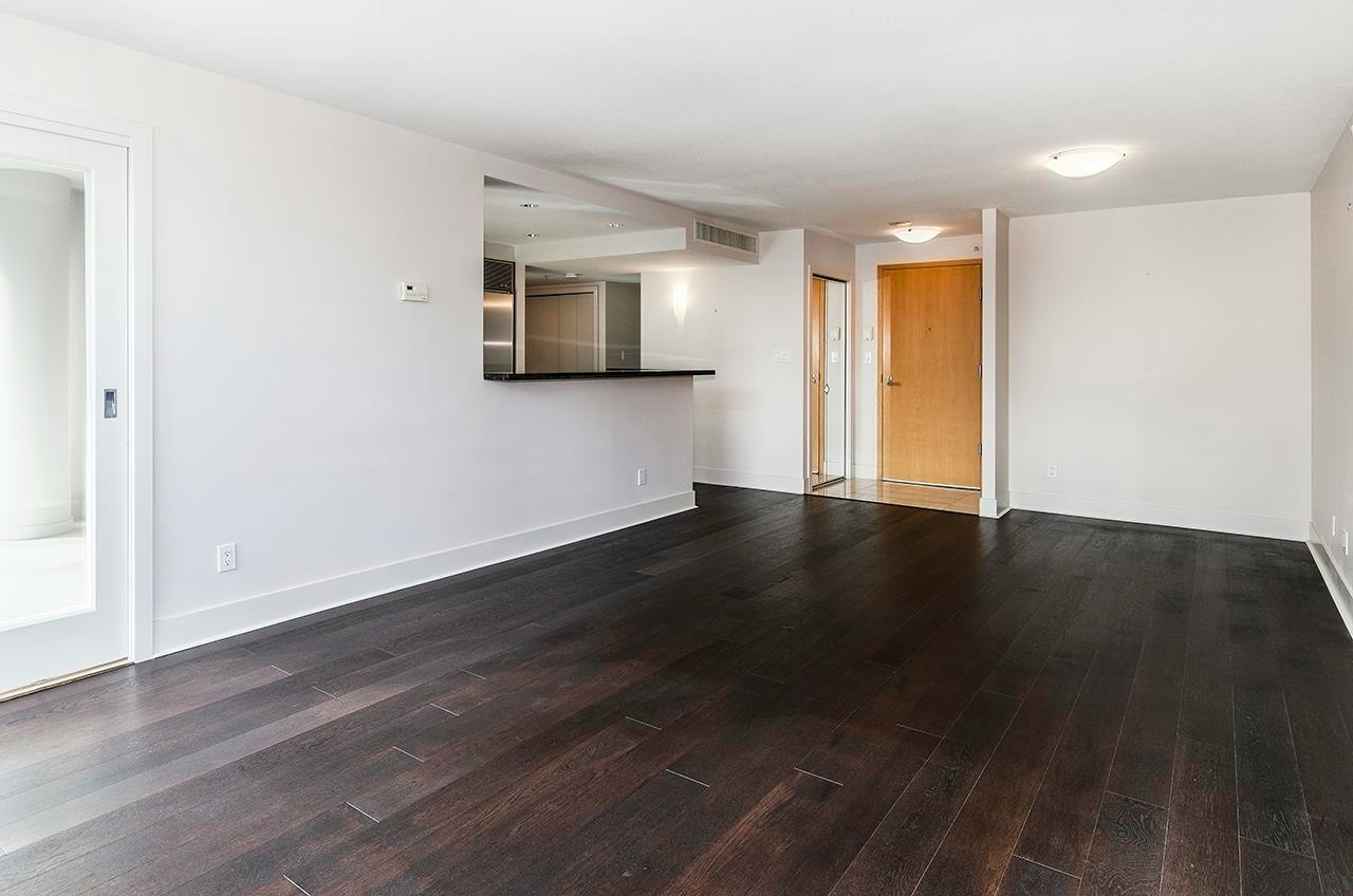 1703-499 Broughton Street, Vancouver, BC, V6G 3K1 - 3