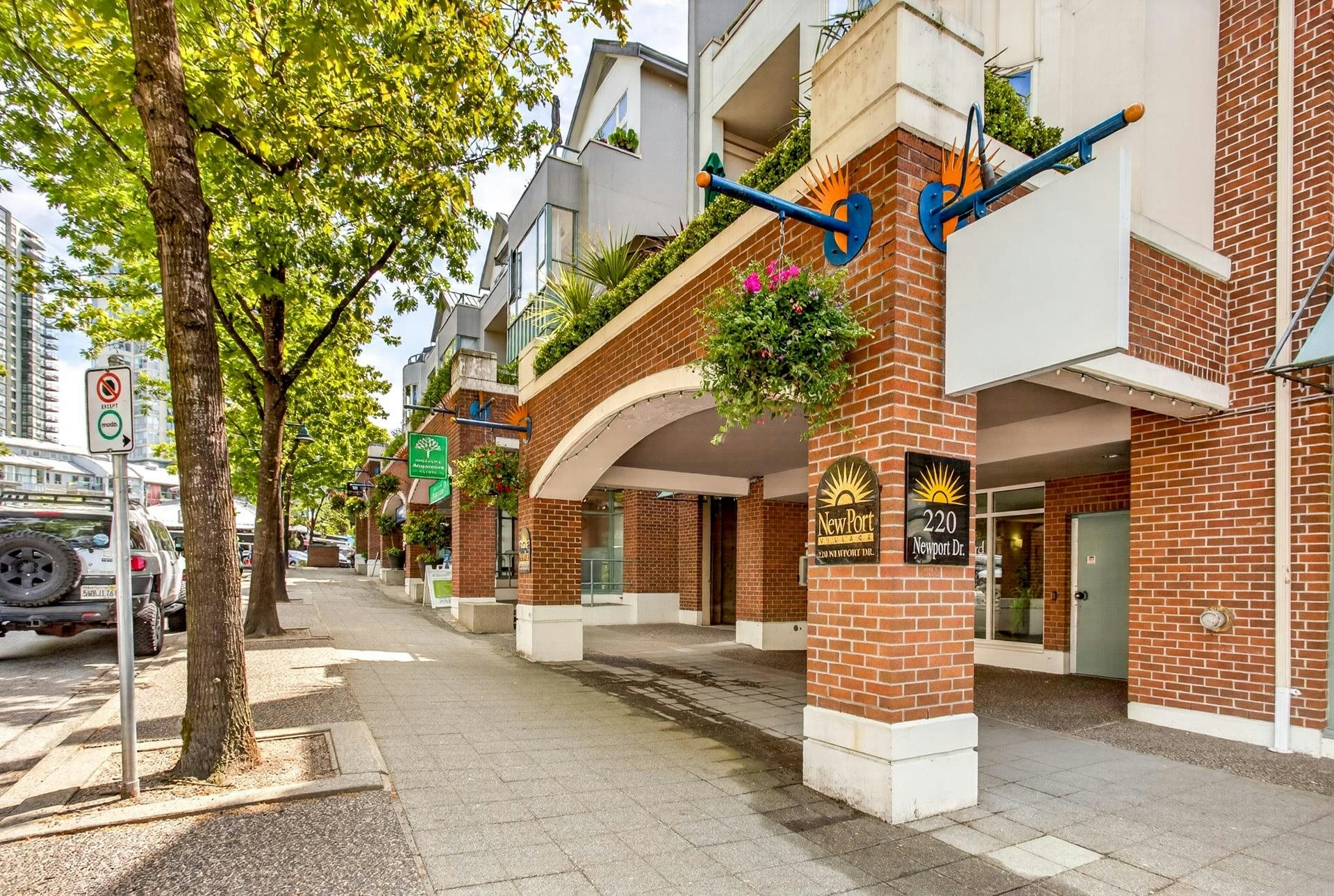 409-220 Newport Drive, Port Moody, BC, V3H 5B8