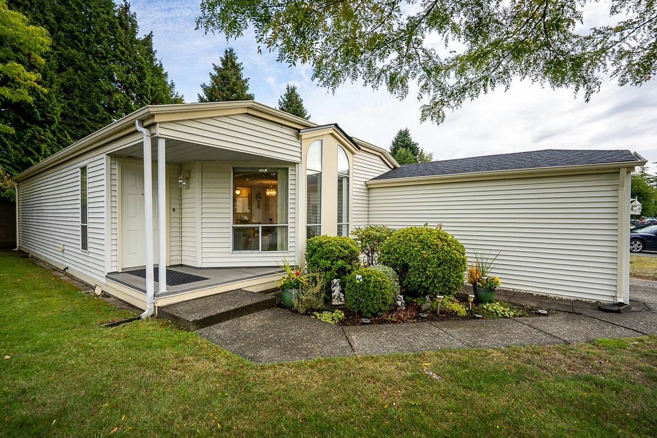1-2345 Cranley Drive - 3