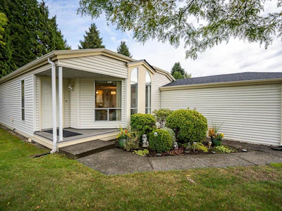 1-2345 Cranley Drive - 3