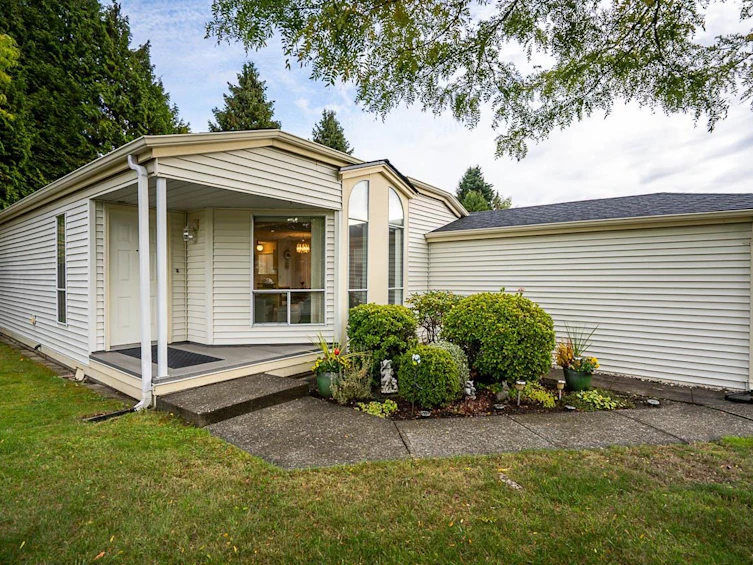 1-2345 Cranley Drive, Surrey, BC, V4A 9G5 - 3