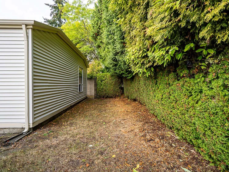 1-2345 Cranley Drive, Surrey, BC, V4A 9G5 - 30