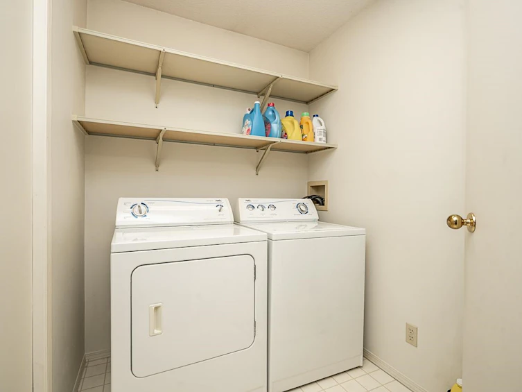 1-2345 Cranley Drive, Surrey, BC, V4A 9G5 - 27
