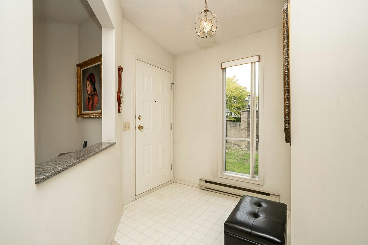 1-2345 Cranley Drive, Surrey, BC, V4A 9G5 - 7