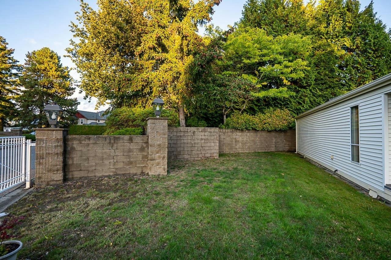 1-2345 Cranley Drive - 4