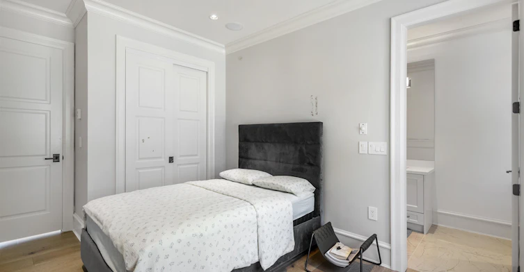 991 Cross Creek Rd, West Vancouver, BC, V7S 2S6 - 36