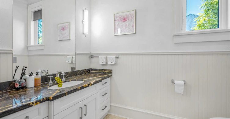991 Cross Creek Rd, West Vancouver, BC, V7S 2S6 - 7