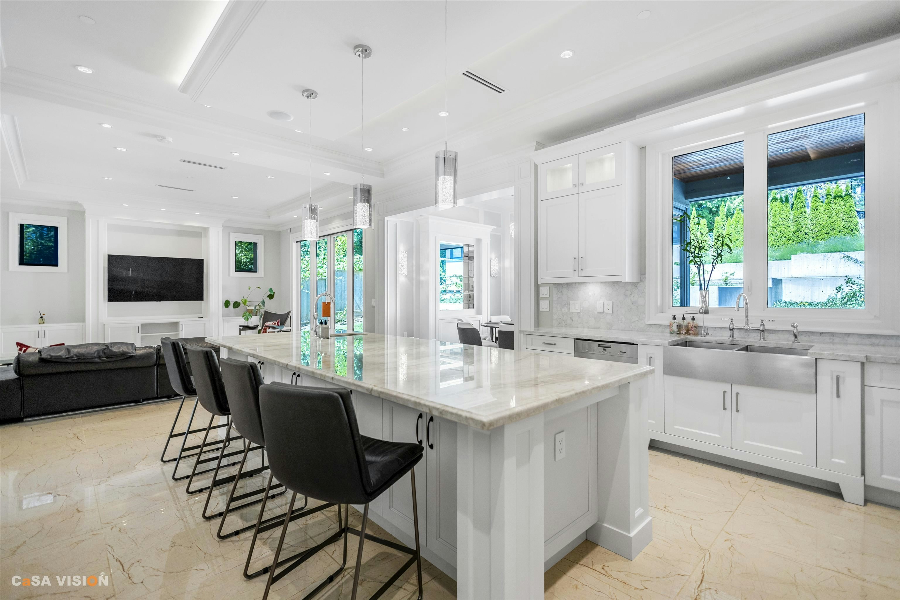 991 Cross Creek Rd, West Vancouver, BC, V7S 2S6 - 12