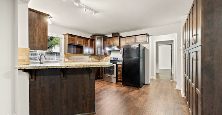8495 164 Street, Surrey, BC, V4N 1E1 - 11